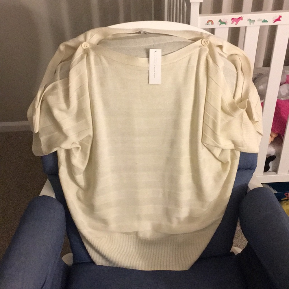 New York and Co cold shoulder blouse